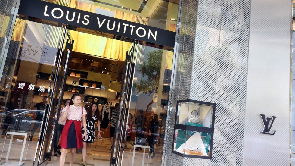 Louis Vuitton Beijing Seasons Place Finan store, China
