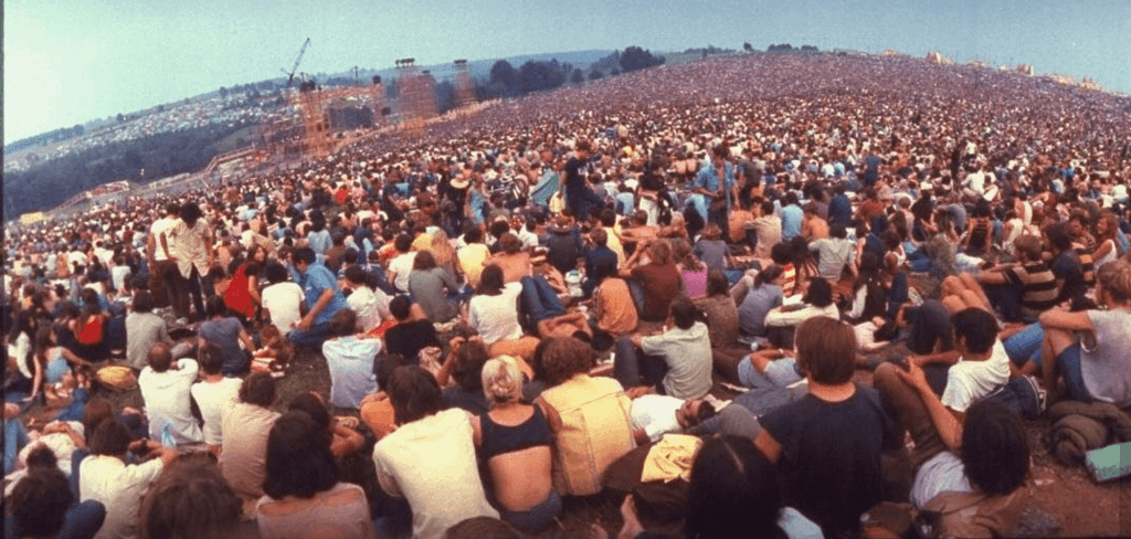 Experience The Spirit Of The Woodstock Festival With These Rarely-Seen ...